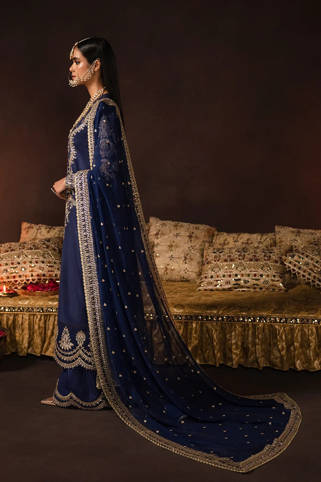 Afrozeh Divani Velvet Collection 3 Pieces Unstitched Maya