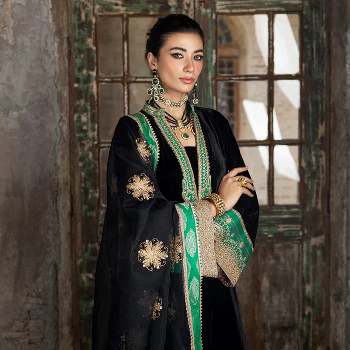 Zainab Chottani Embroidered Velvet Unstitched 3Pc Suit D-01 VANYA