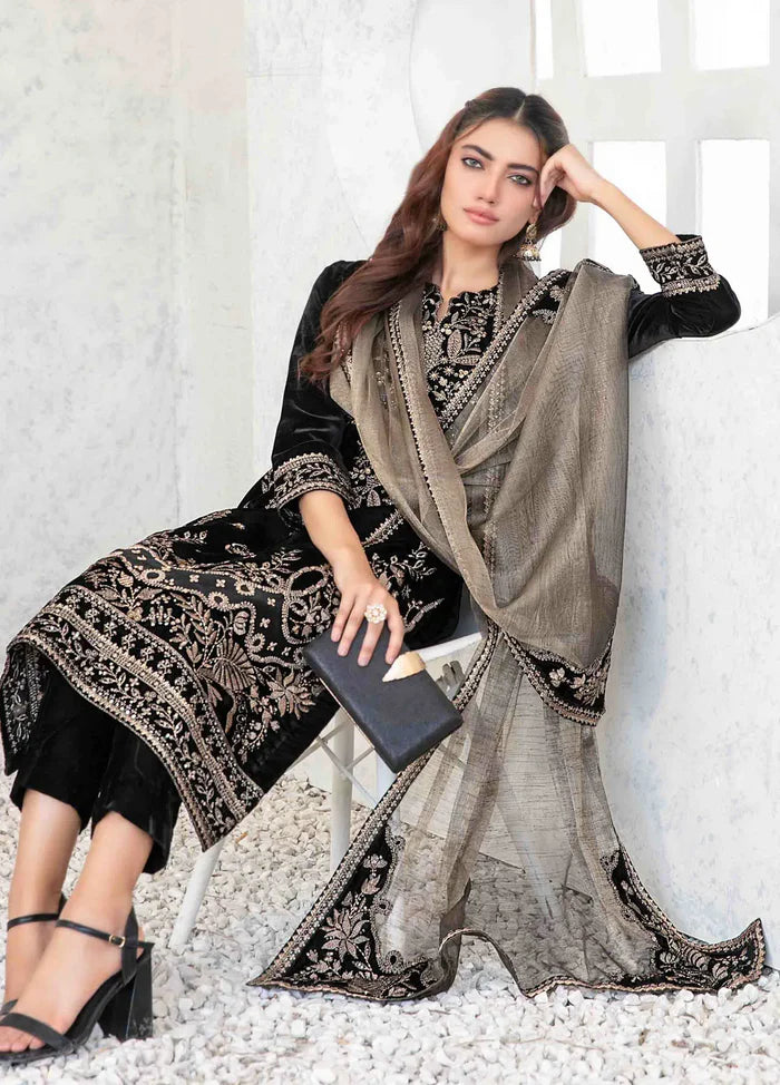 Tawakkal Fabrics Embroidered Velvet Suits Unstitched 3 Piece D-4041 - Festive Collection